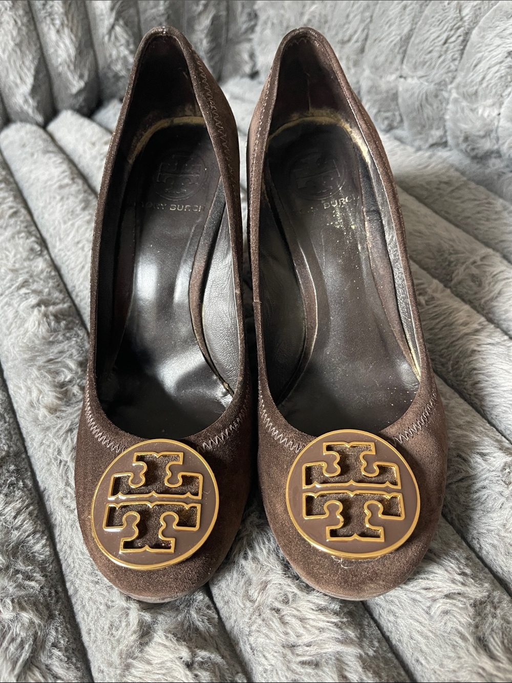 Tory Burch Brown Suede Logo Round-Toe Heels with Gold Emblem